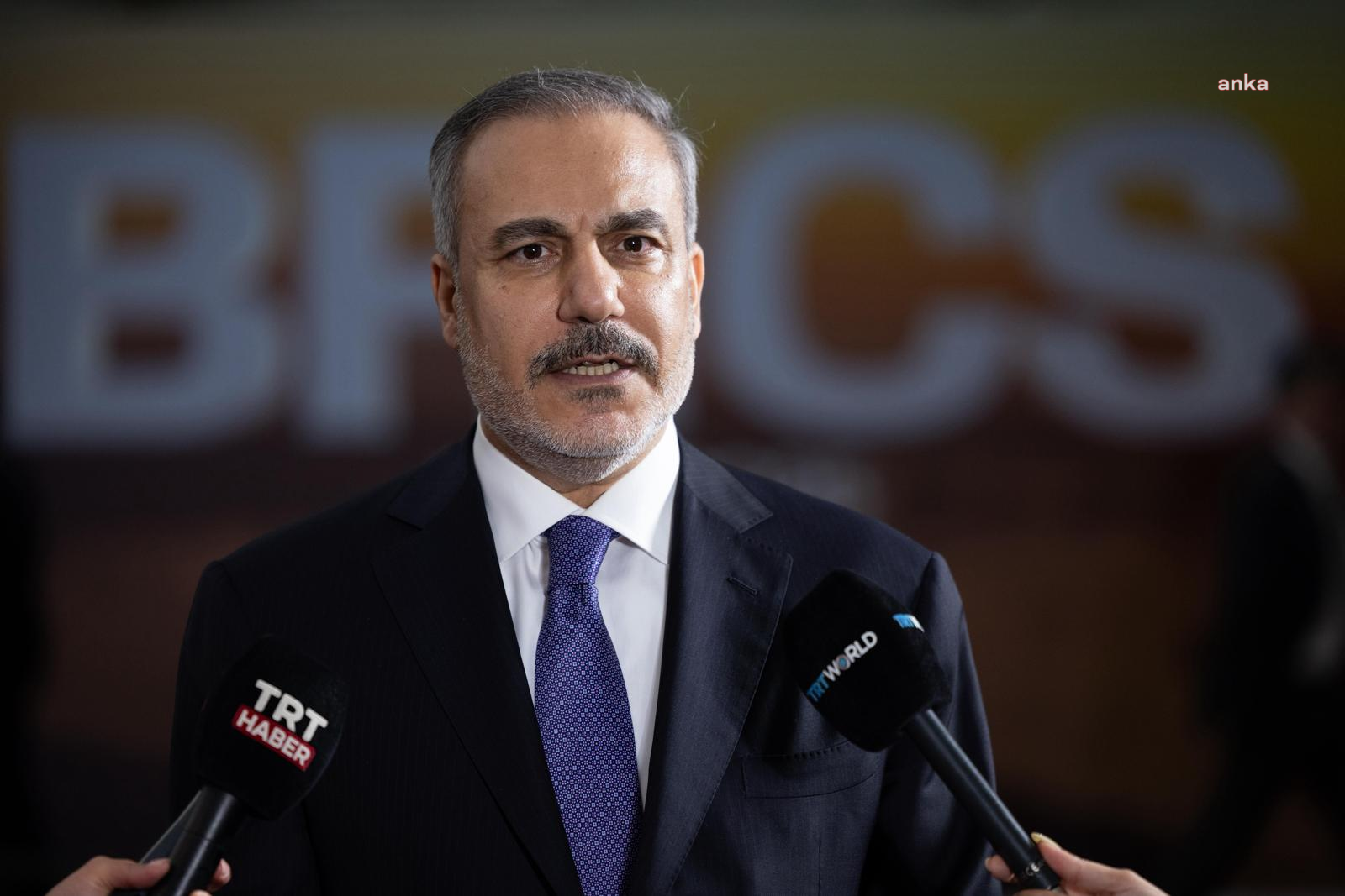 ‘Ruslar üçüncü tur görüşmeleri için hazır olduğunu bildirdi, Ukrayna’nın yanıtı bekleniyor’