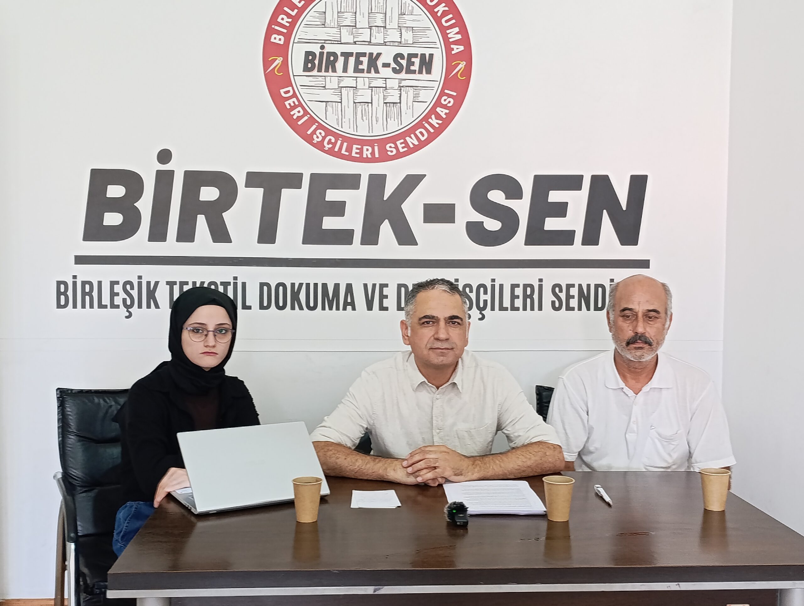 BİRTEK-SEN raporu: Tekstilde kriz derinleşiyor, işçiler açlıkla boğuşuyor