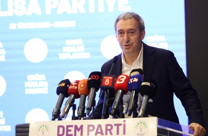 Tuncer Bakırhan: Suriye’de yaşananlara tek çözüm önerisi olan güç Kürtlerdir