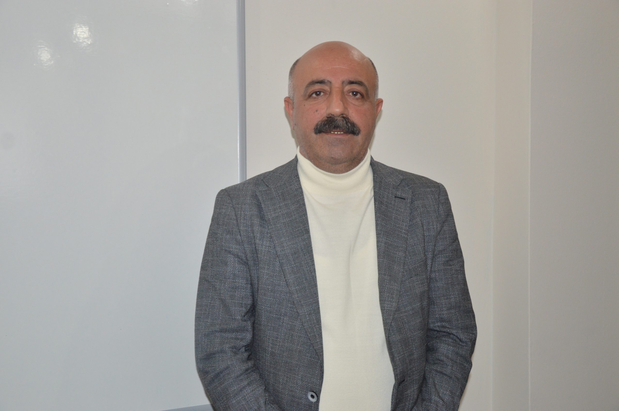ABF Başkanı Aslan’dan Bahçeli’ye çağrı: Alevilerin kutsal mekânlarına saygı gösterilerek adım atılsın