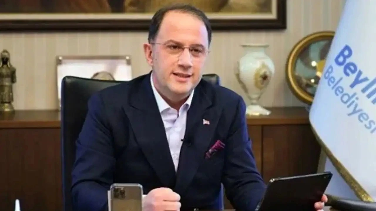Beylikdüzü Belediye Başkanı Murat Çalık cezaevinde fenalaştı, hastaneye kaldırıldı
