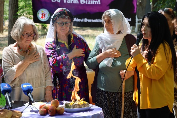 Dersim’de ‘Analar Çalıştayı’: ‘Bu yol kaybolmayacak, kadınlar ile yürüyecek’