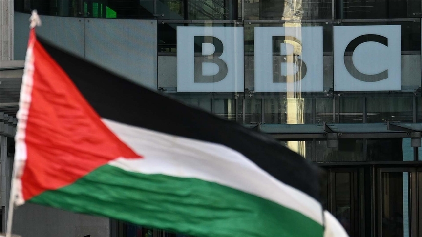 Eski futbolcu Lineker’den, Gazze belgeselinin yayınını iptal eden BBC’ye tepki