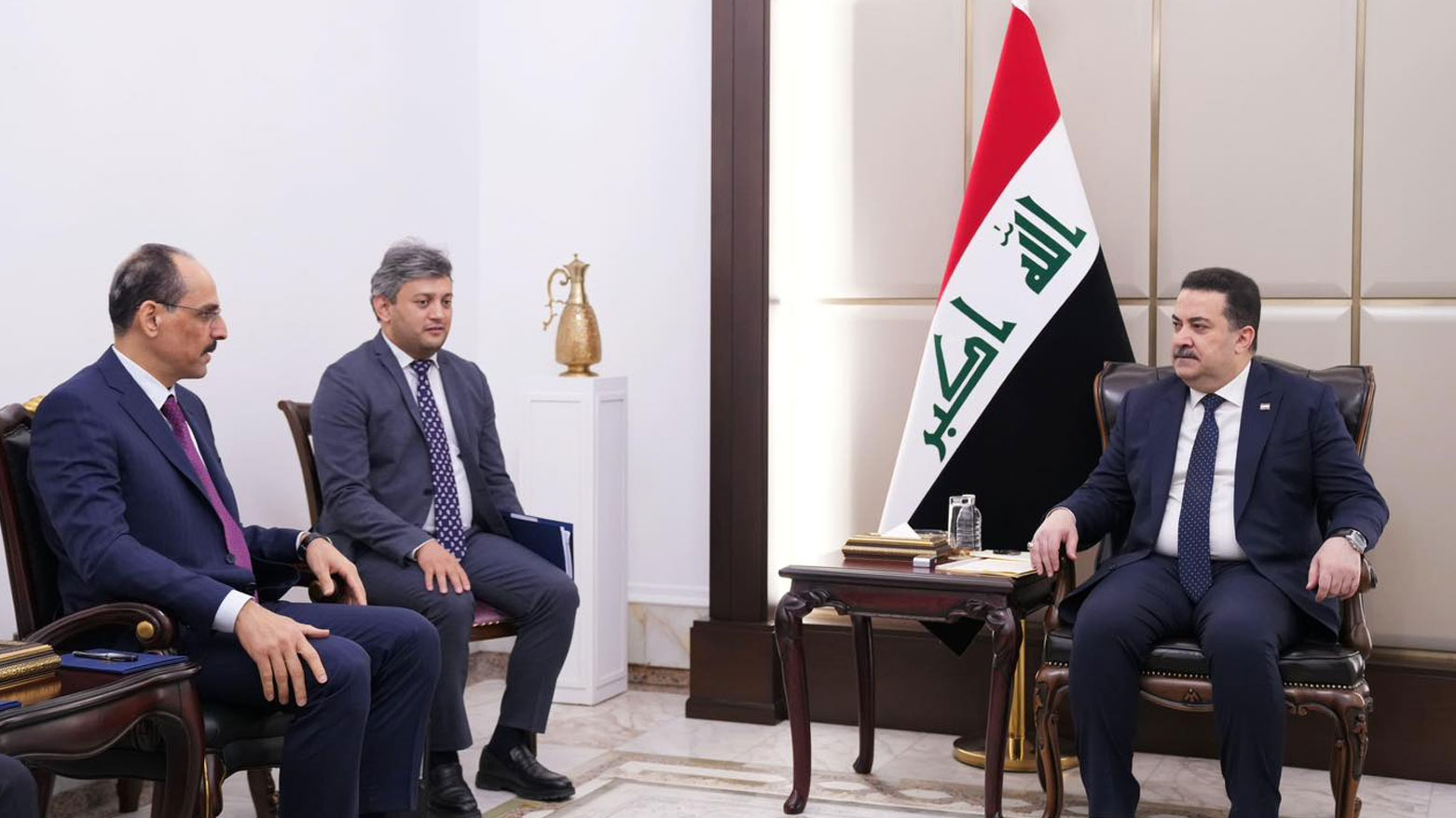MİT Başkanı İbrahim Kalın, Irak Başbakanı ile görüştü