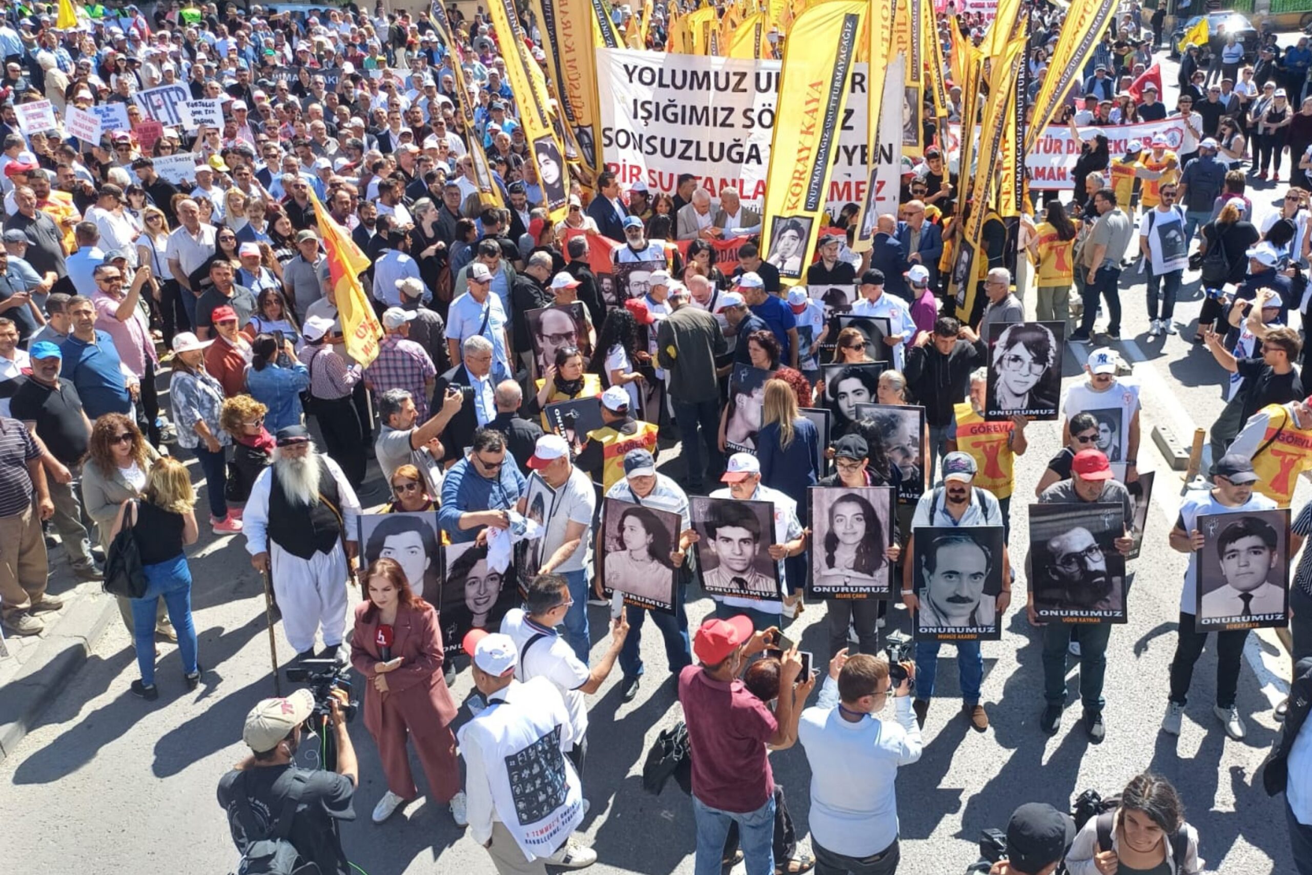 Madımak Katliamı’nda yaşamını yitirenler Sivas’ta anıldı