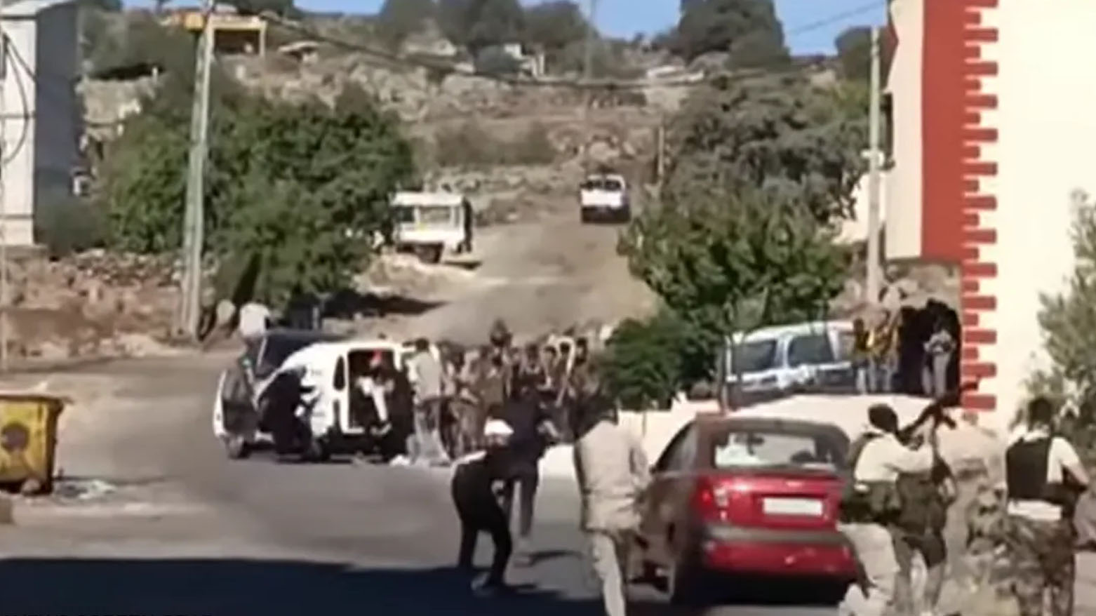 Süveyda’da çatışmalar: En az 30 ölü