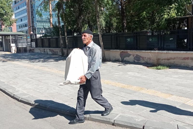 Oğlunun kemikleri kutuda teslim edilen Ali Rıza Arslan: Benim gibi acılar çekenler barış istiyor