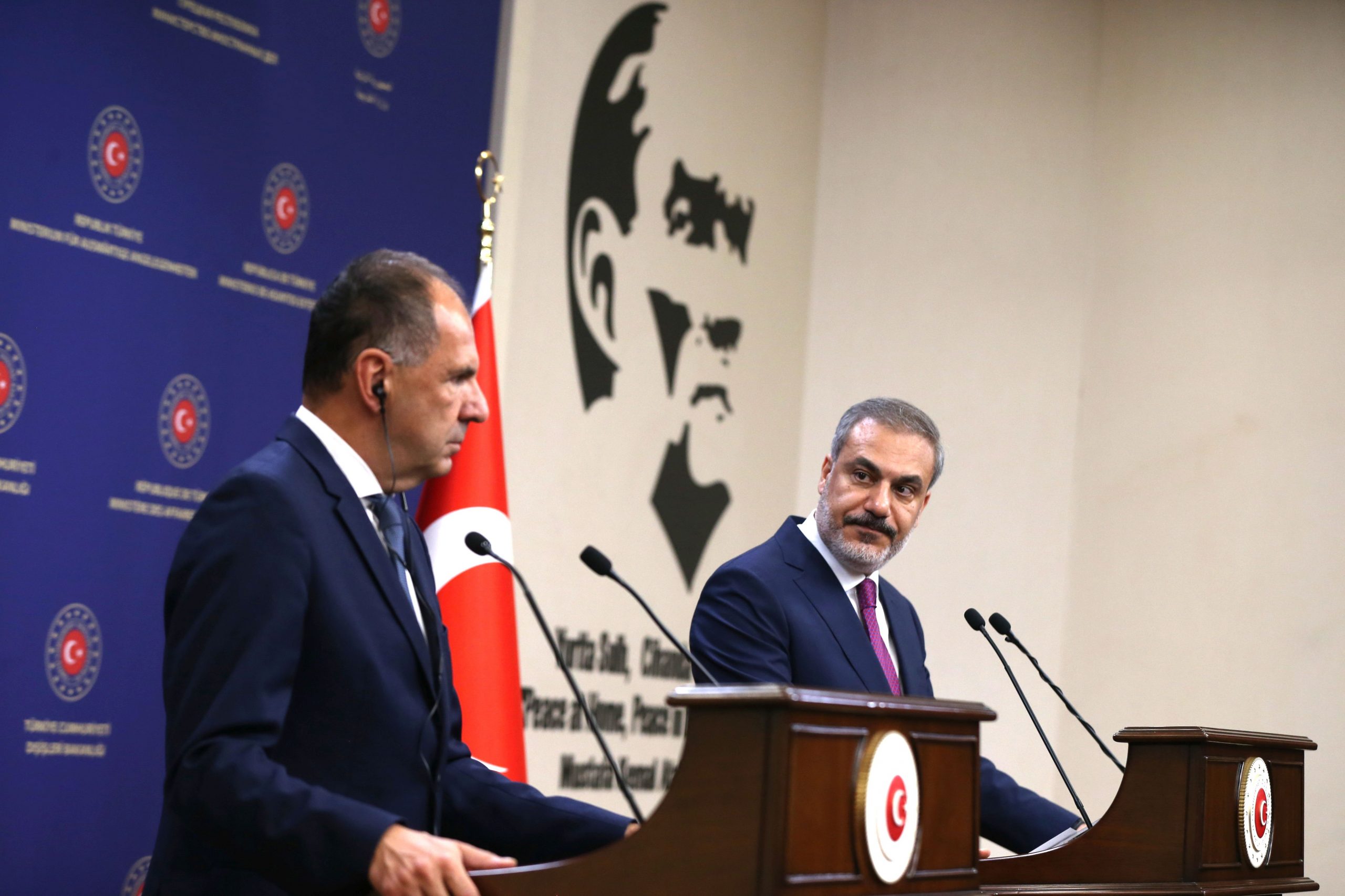 Yunanistan’dan Bakan Fidan’a ‘Kimseden talimat almıyoruz’ yanıtı