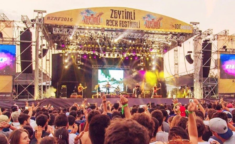 Zeytinli Rock Festivali iptaline yürütmeyi durdurma: Kilyos’ta gerçekleştirilecek