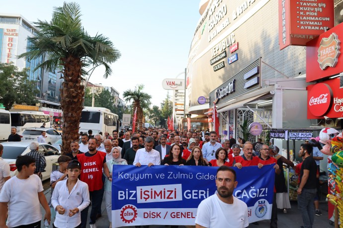 Van’da işten çıkarılan 223 işçi için protestolar 19’uncu gününde