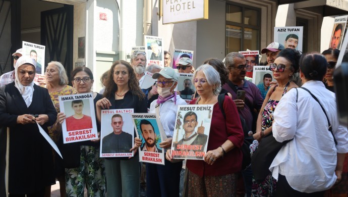 700’üncü F Oturması eylemi: ‘Tüm hasta tutsaklara özgürlük’