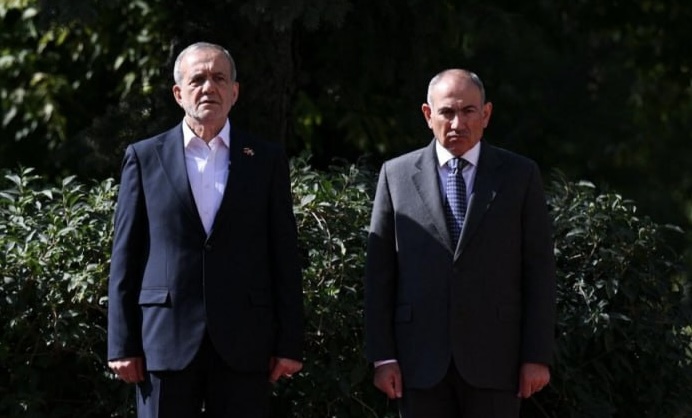 Pezeşkiyan’la Paşinyan Erivan’da görüştü: Stratejik ortaklık mesajı