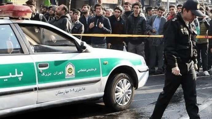 İran’da polis merkezine silahlı saldırı