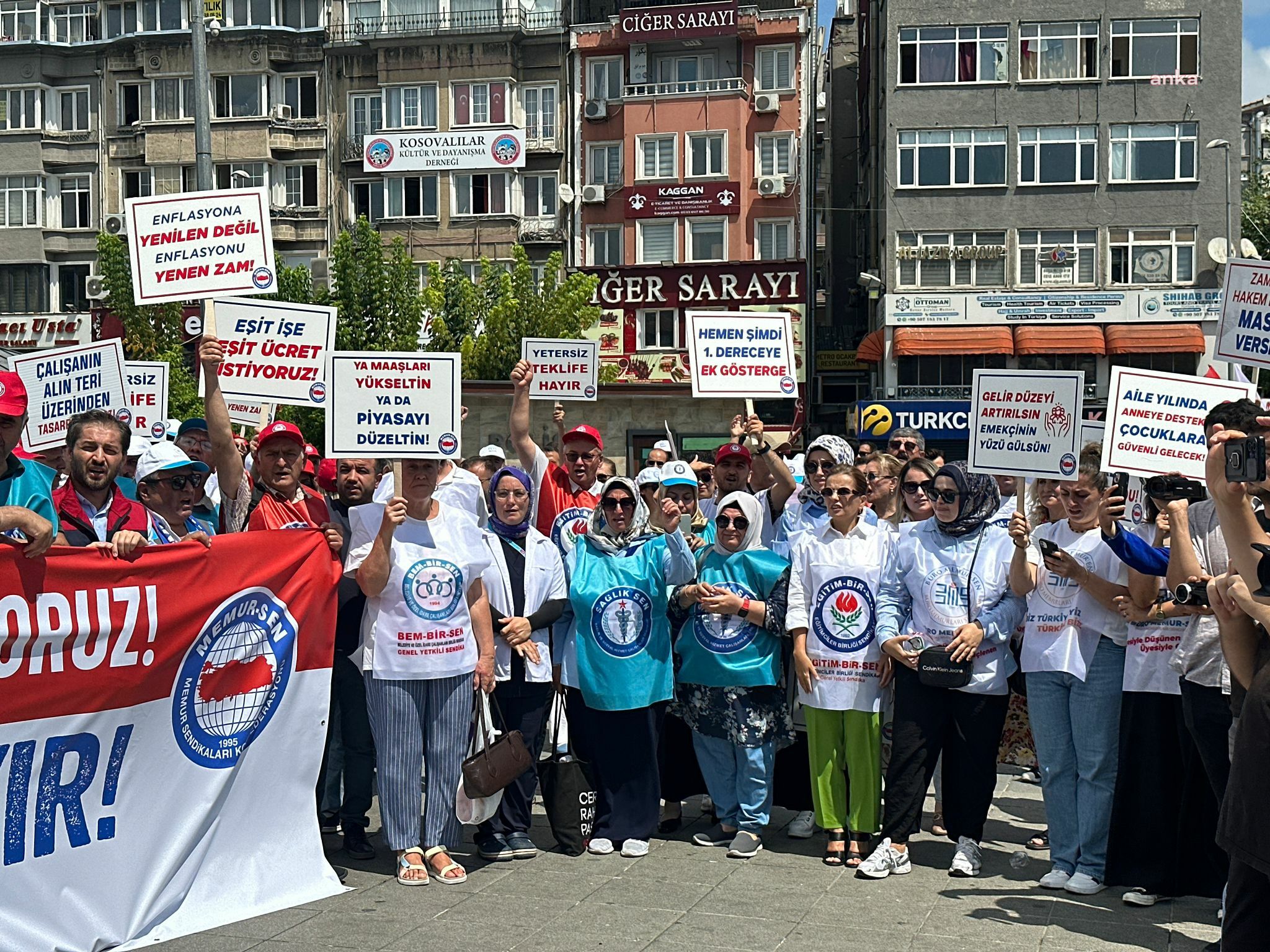Memur-Sen’den 81 ilde açıklama: Süreç masada uzlaşmayla sonuçlanmalı