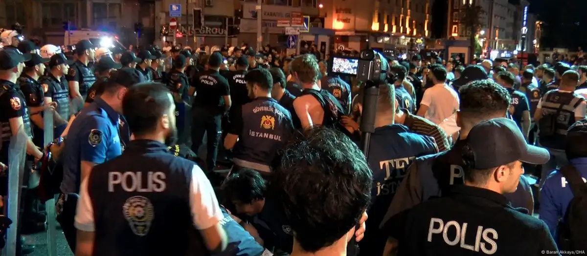 Saraçhane mitinginde avukata müdahalede bulunan polislere soruşturma izni verilmedi