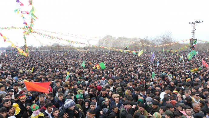 Van’da bugün barış ve demokratik toplum mitingi düzenleniyor