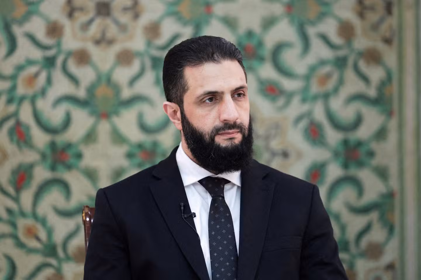 Ahmed Şara: İsrail ile görüşmelerde ilerleme kaydettik