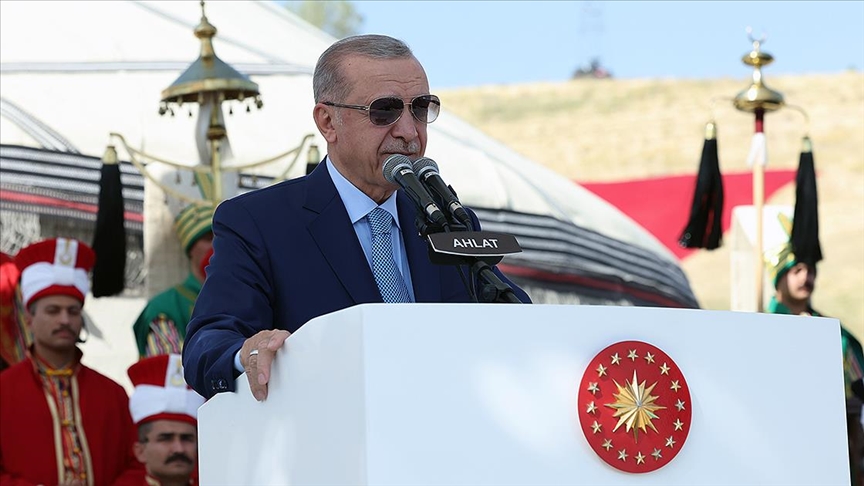 Erdoğan’dan Ahlat’ta çözüm süreci açıklaması: Son düzlükteyiz