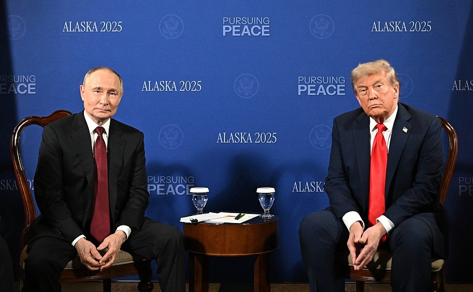 Trump ve Putin’den 3 saatlik Alaska zirvesi: İlerleme kaydettik, nihai anlaşmaya varamadık
