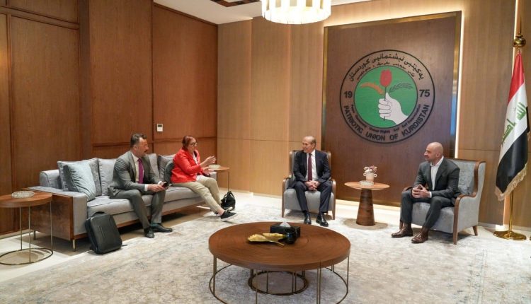 Bafıl Talabani, CHP Genel Başkan Yardımcısı Namık Tan ile görüştü
