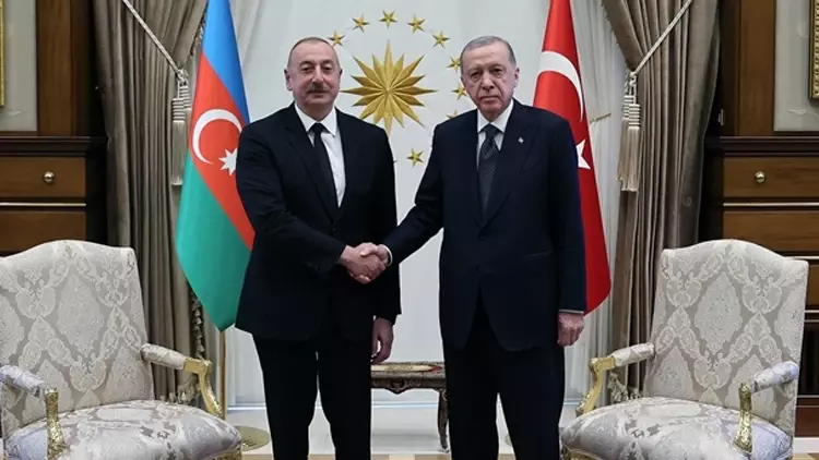 Erdoğan’dan diplomasi trafiği: Aliyev ve Mahmud Abbas ile görüştü