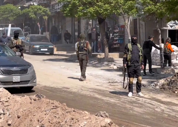 Halep’te Kürt mahallelerinin çevresinde Şam yönetimi güçleri hareketliliği