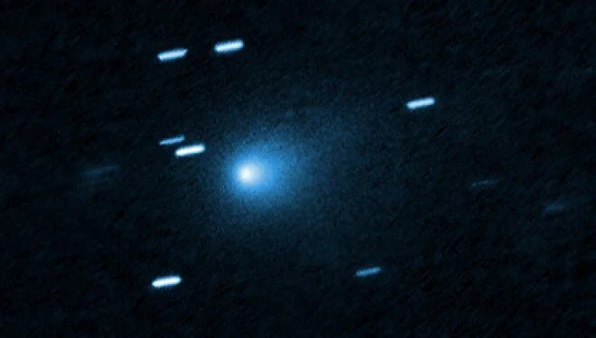 Hubble fotoğrafı şüphe yarattı: Sıradan bir kuyruklu yıldız mı?