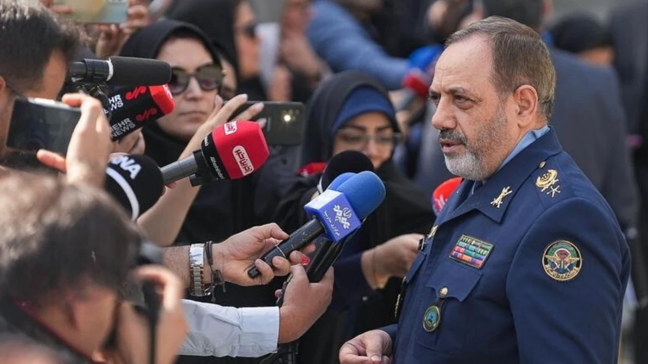 İran Savunma Bakanı: İsrail tekrar saldırırsa yeni üretilen füzeleri kullanırız