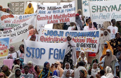 Gambiya’da bebek maruz bırakıldığı genital sakatlamadan öldü