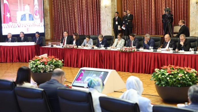 DEM Parti’nin komisyon üyelerinden açıklama