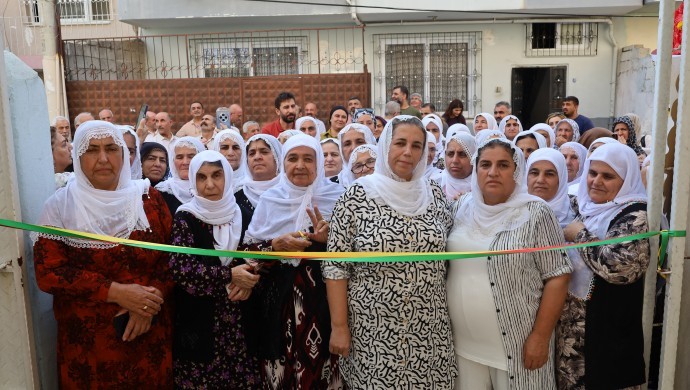 Mersin’de Barış Anneleri Derneği açıldı