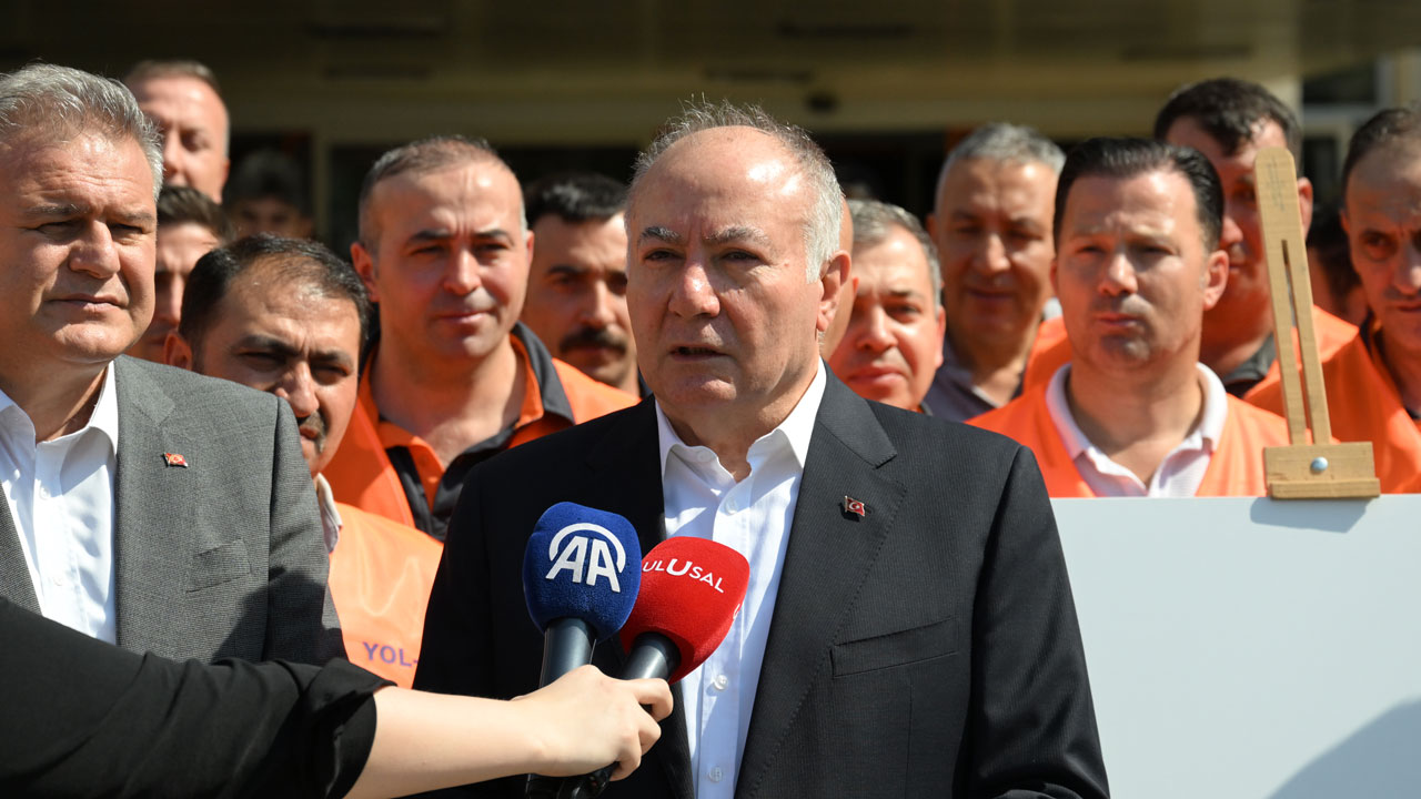 Kamu işçilerinin zam pazarlığı | Türk-İş ve HAK-İş hükümetle anlaşmaya vardı