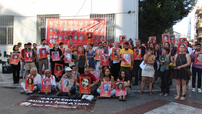Suruç Aileleri İnisiyatifi’nden çağrı: Mücadelemize sahip çıkın, adalet istiyoruz