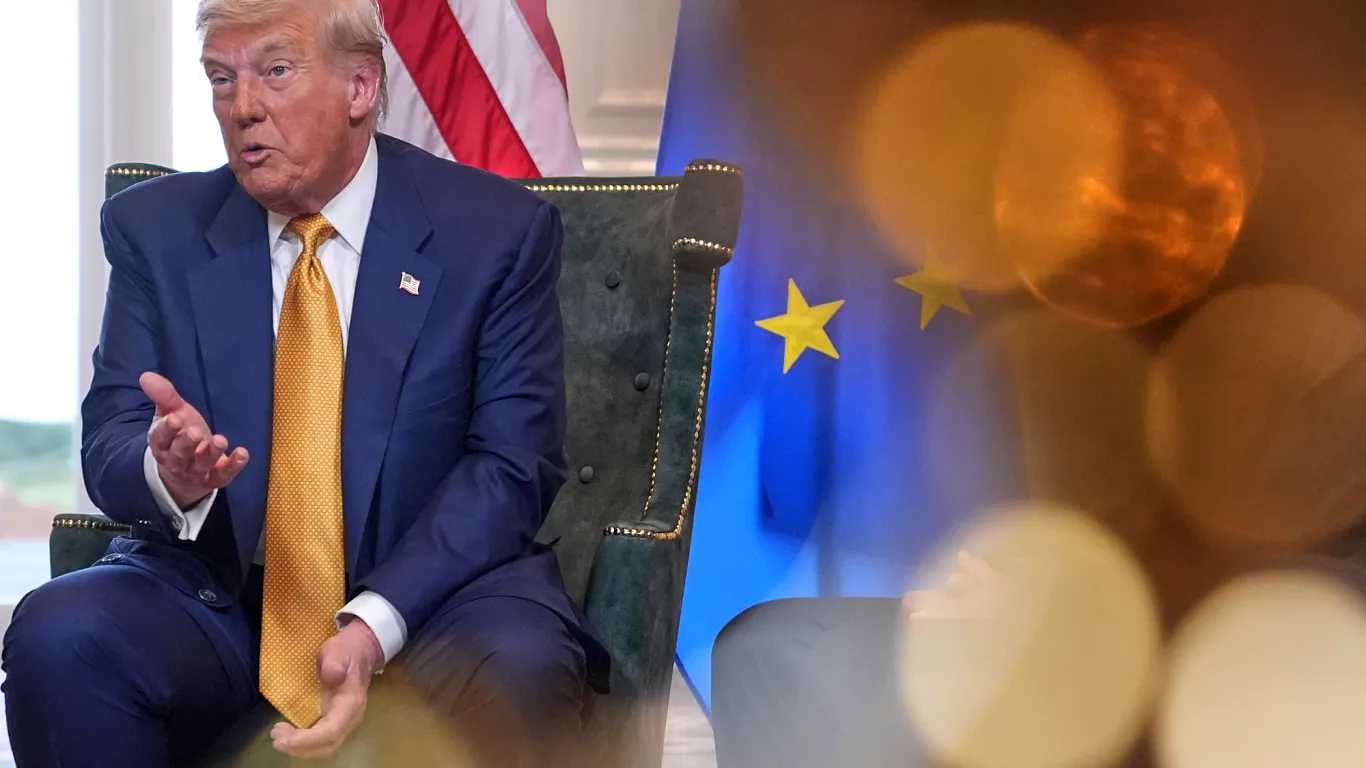 Trump’tan AB’ye yüzde 35 gümrük vergisi tehdidi