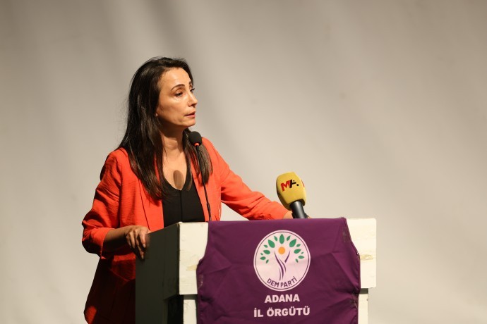 Tülay Hatimoğulları: Komisyon Öcalan’la görüşmeli