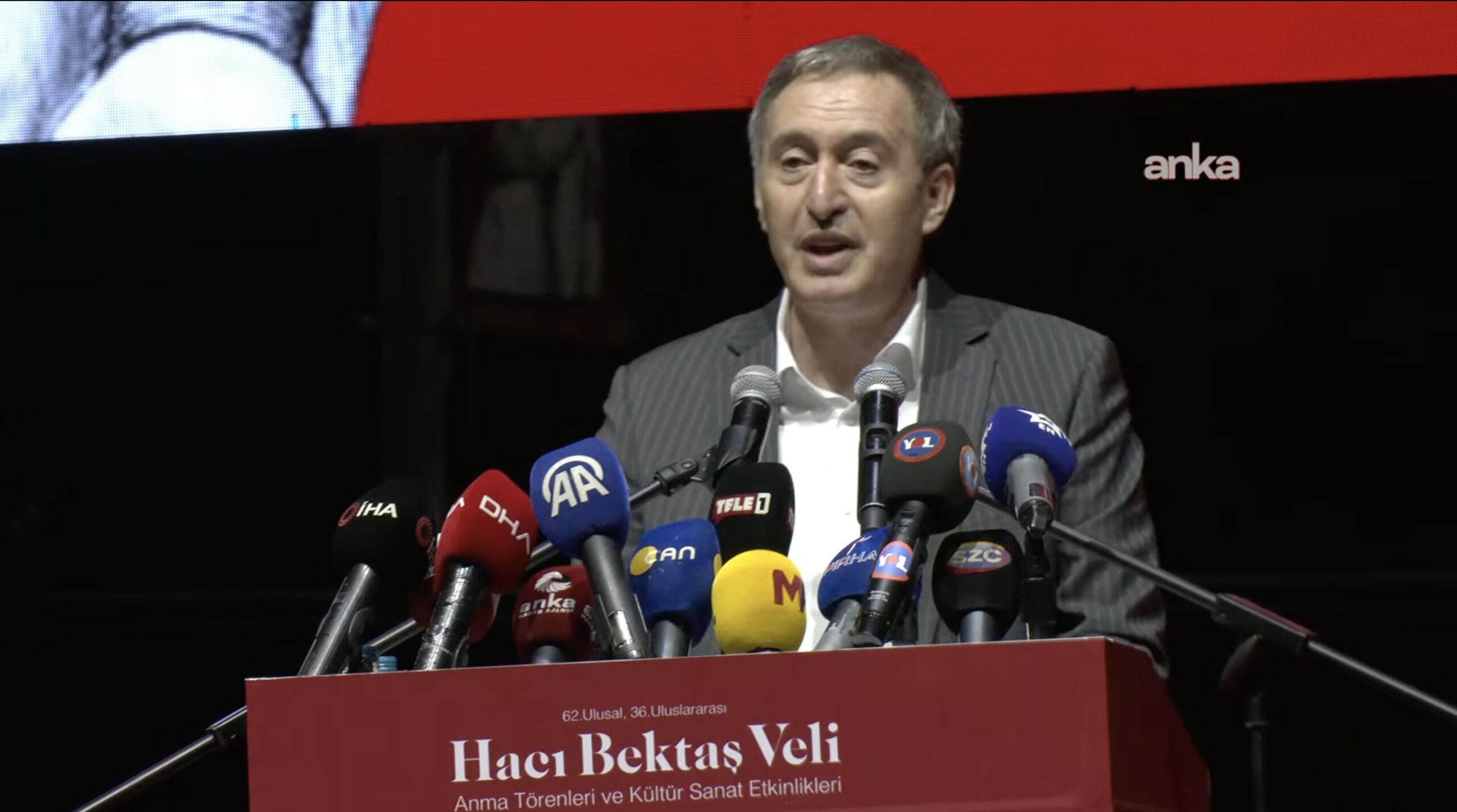Tuncer Bakırhan: Alevileri görmeyen bir süreci kabul etmeyiz