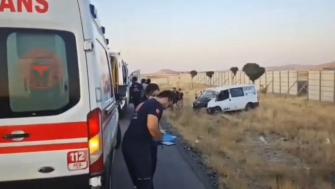 Van’da kaza: 2 ölü, 3 yaralı