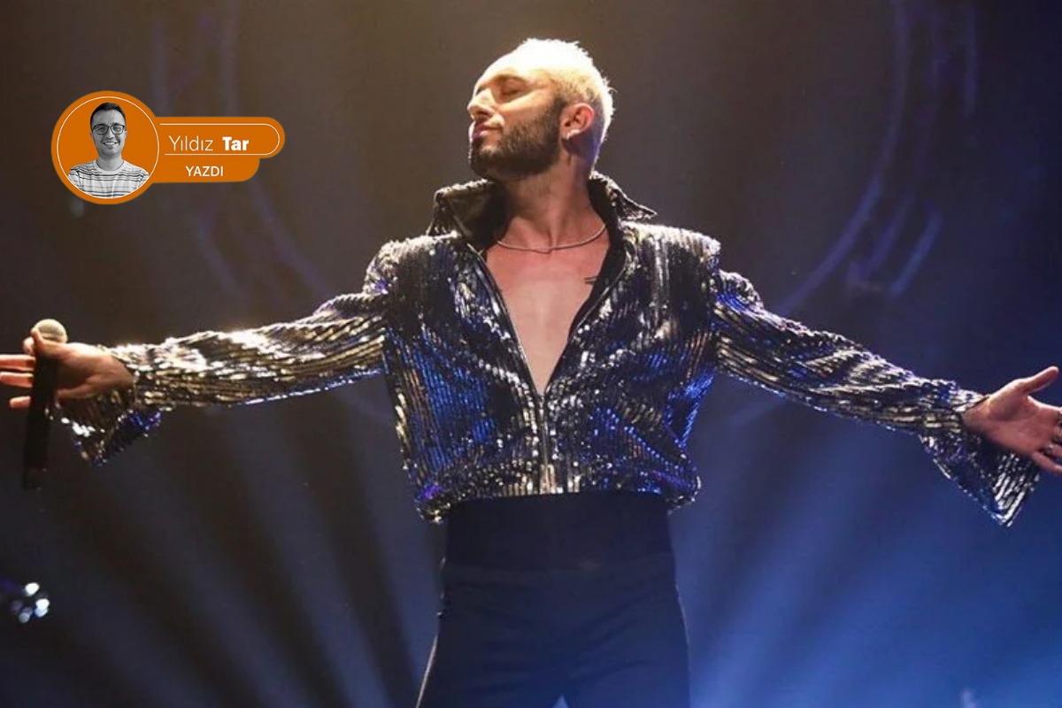 İsterse topa koysunlar, Mabel bizim ozanımız