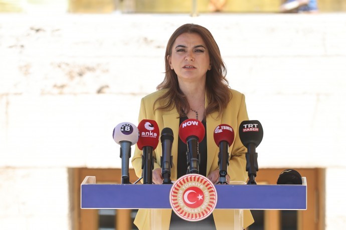 Gülistan Kılıç Koçyiğit Numan Kurtulmuş’un komisyon açıklamalarını değerlendirdi
