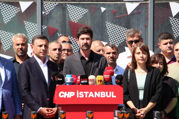 DEM Parti İstanbul İl Örgütü’nden CHP’ye ziyaret: Zor günlerin üstesinden birlikte geleceğiz