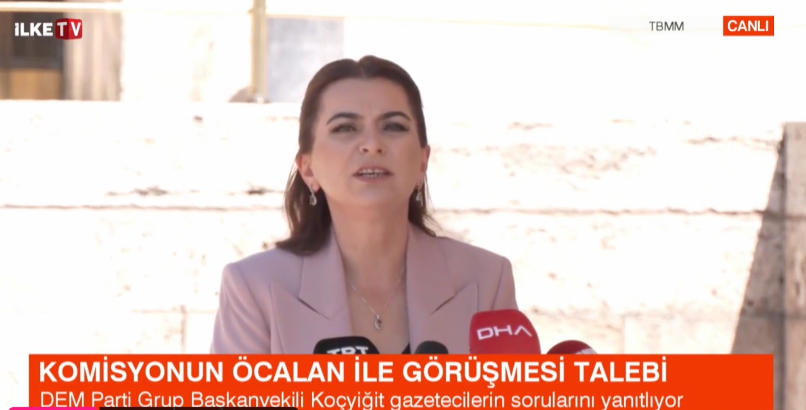 Gülistan Kılıç Koçyiğit: Komisyon cesur olmalı ve acilen Öcalan ile görüşmeli