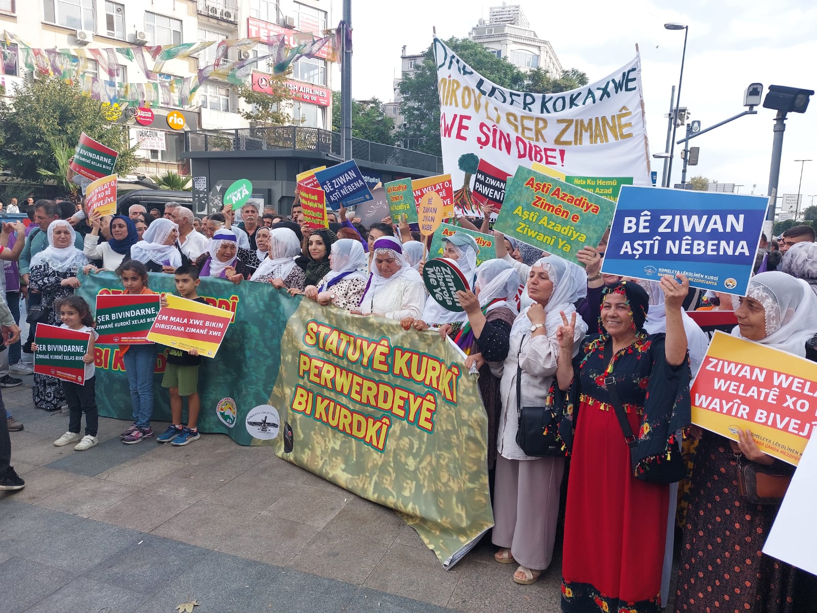 İstanbul’da ana dil için yürüyüş gerçekleşiyor