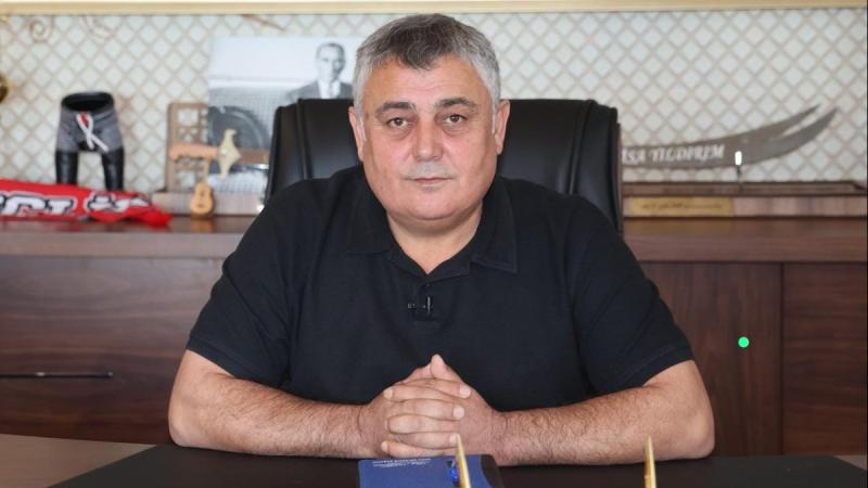 CHP’li Aksu belediye başkanı partisinden istifa etti