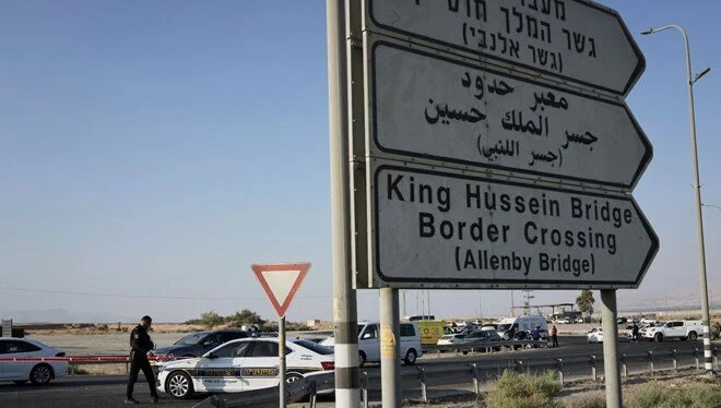 Netanyahu’dan, Batı Şeria’daki tek kapıyı kapatma talimatı