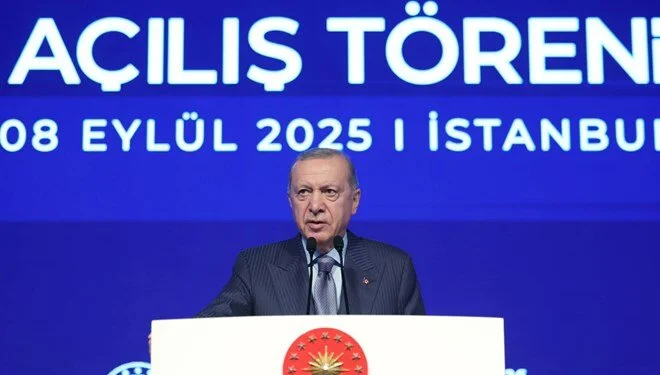 Cumhurbaşkanı Erdoğan: İzmir’deki saldırganın bağlantıları araştırılıyor