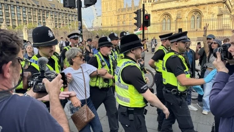 Londra’da Filistin protestosu: 150 kişi gözaltına alındı