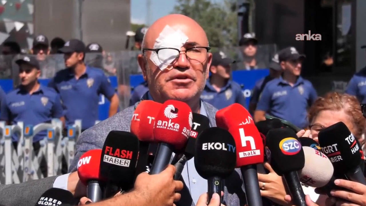 CHP’li Mahmut Tanal: Gözlük olmasaydı kör olacaktım