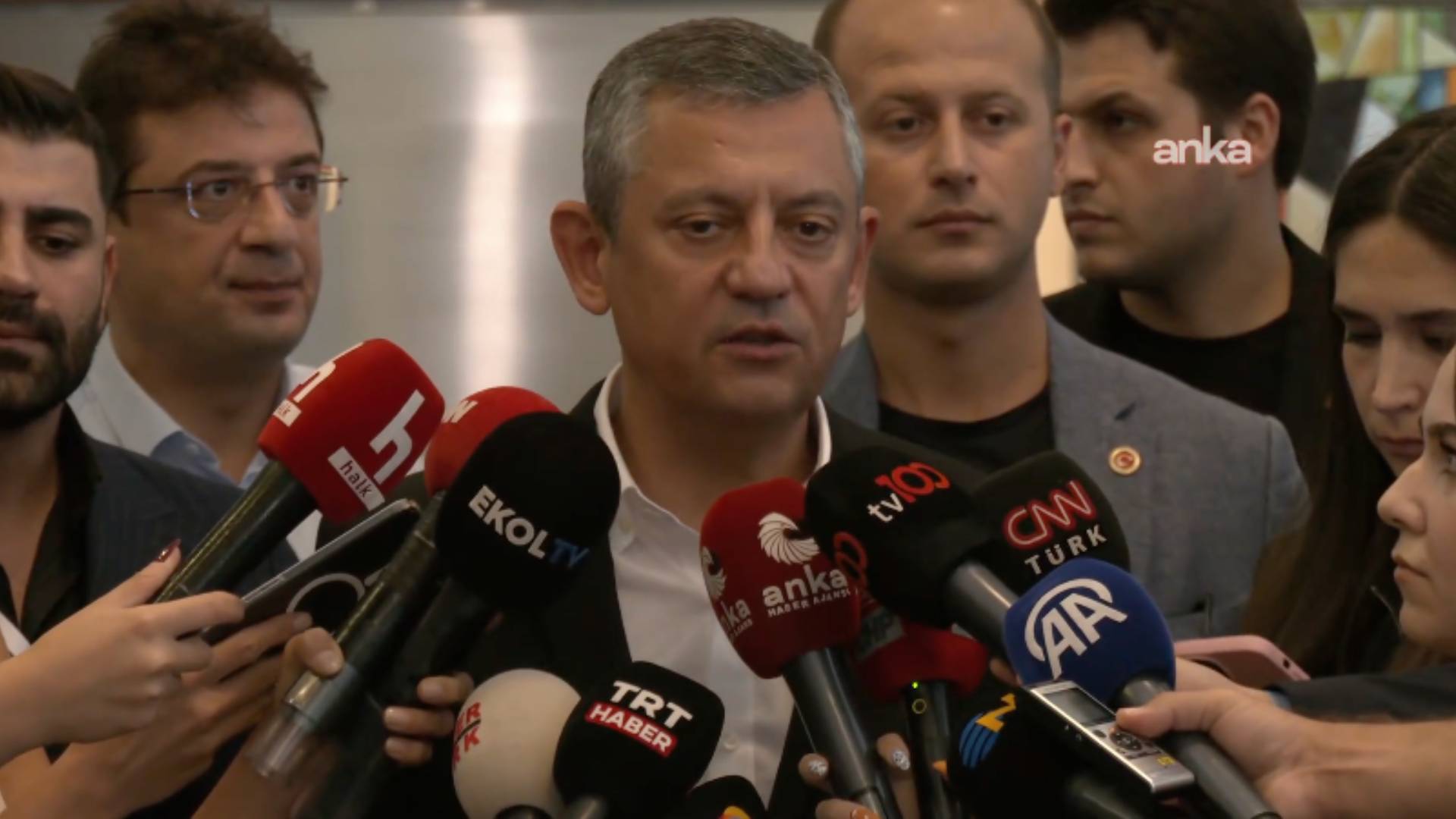 CHP’de kurultay gündemi | Özgür Özel: Kayyım atanırsa 6 gün durur