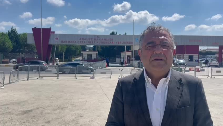 Sezgin Tanrıkulu Silivri Cezaevindeki CHP’li tutukluları ziyaret etti