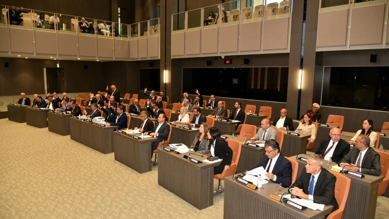 Kuzey Kıbrıs’ta iki devletli çözüme onay